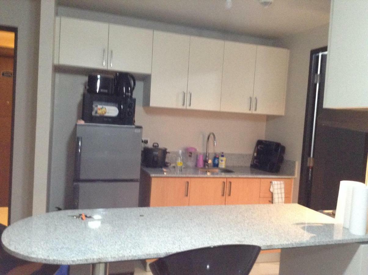 Cubao Manhattanheights Unit 11A Tower B, 2Br Манила Екстериор снимка