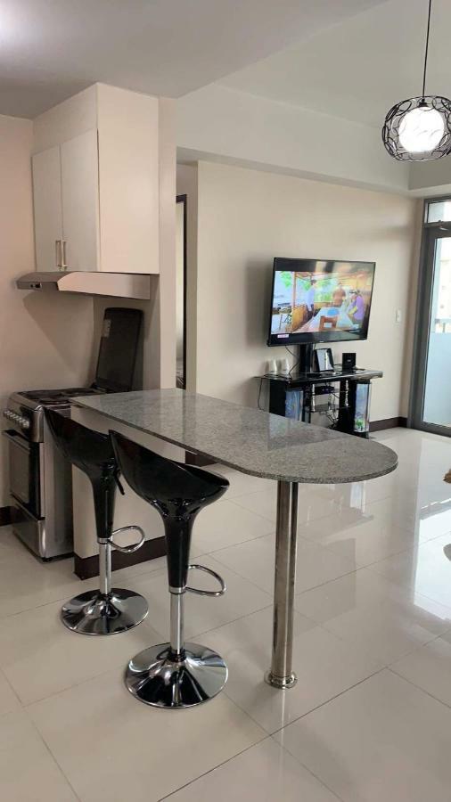 Cubao Manhattanheights Unit 11A Tower B, 2Br Манила Екстериор снимка